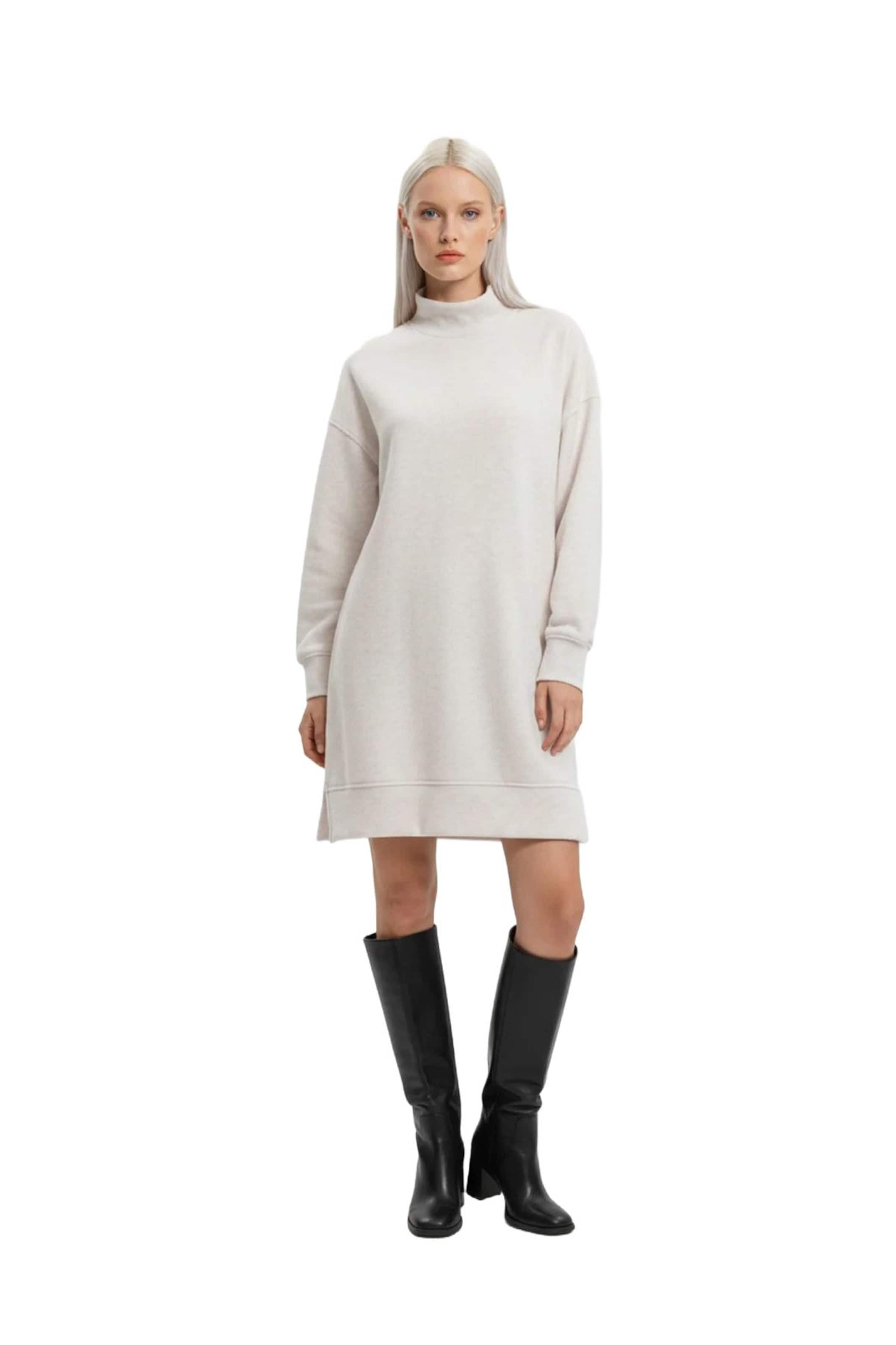 No Matter What Jurk in Beige: voorkant