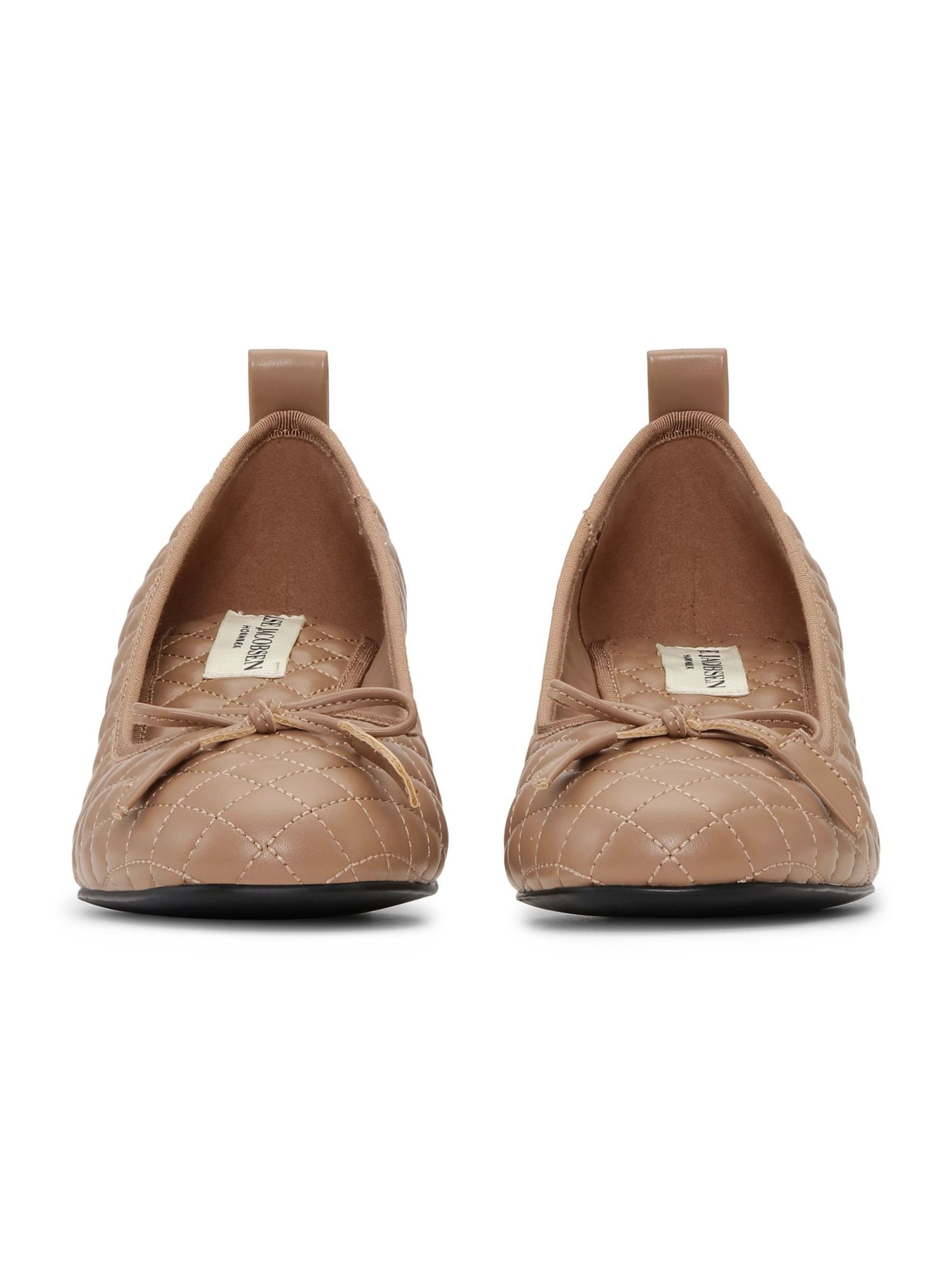 ILSE JACOBSEN Ballerinasko 'Altura03' i beige