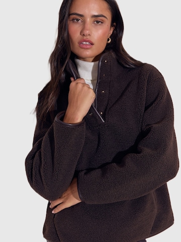 Lipsy Pullover i brun: forside