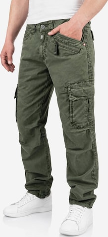 TIMEZONE Regular Cargo Pants in Green: front
