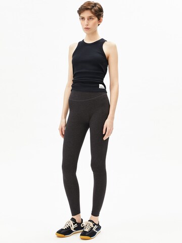 ARMEDANGELS Skinny Leggings 'FARIBAA' in Grey: front