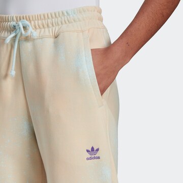 ADIDAS ORIGINALS Tapered Broek 'Allover Print Cuffed' in Gemengde kleuren