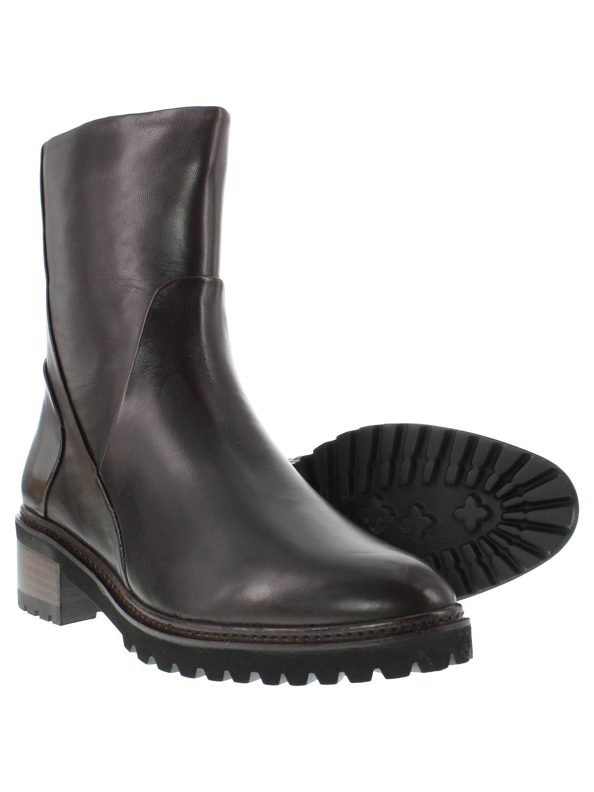 Everybody Booties 'GEMA' in Brown