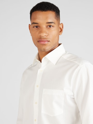 OLYMP Regular fit Button Up Shirt 'Luxor' in White