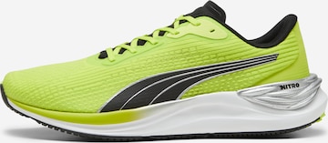 Chaussure de course 'Electrify Nitro 3' PUMA en vert : devant