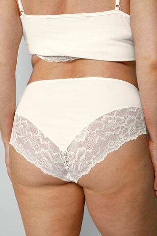 TruYou Panty in Beige