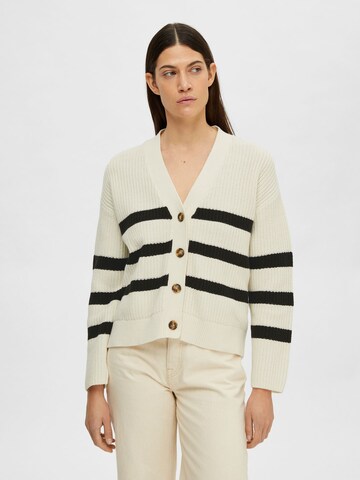 SELECTED FEMME Knit Cardigan in White: front