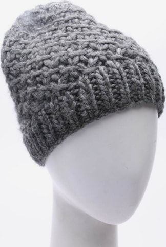 Lala Berlin Hat & Cap in XS-XL in Grey: front