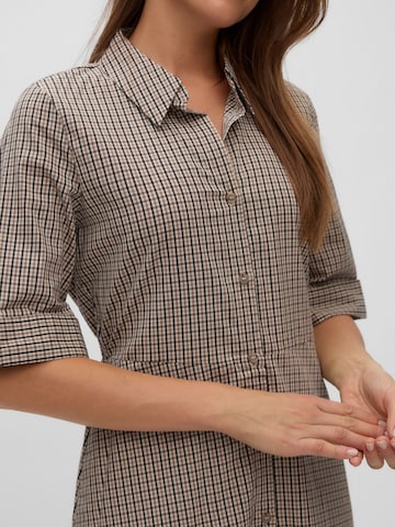 VERO MODA - Vestido camisero 'VMSynne' en beige