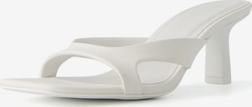 Bershka Sandal i vit: framsida