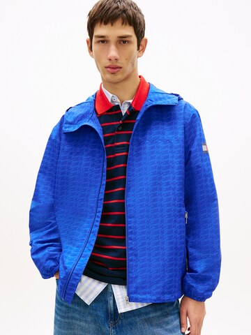 Tommy Jeans Prechodná bunda - Modrá: predná strana