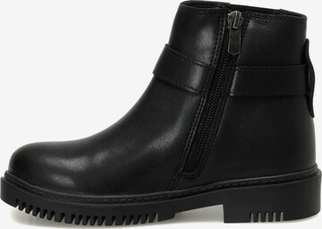 Seventeen Boots 'CLARK 3PR' in Black