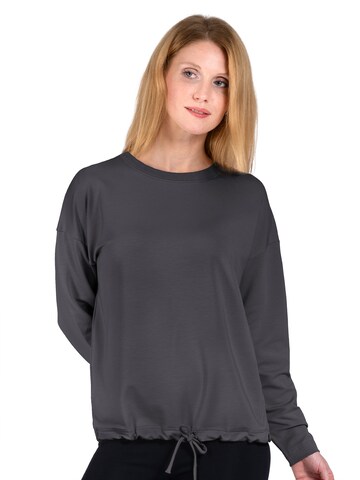 Magadi Sportpullover 'Gigi' in Grau: Vorderseite