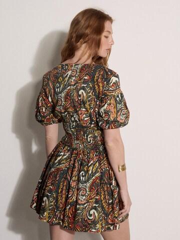 Robe ' ' Apricot en vert