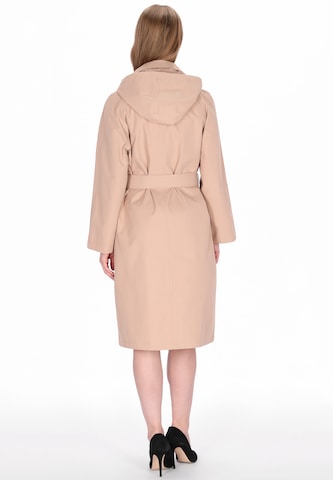 DreiMaster Klassik - Sobretudo funcionais em bege