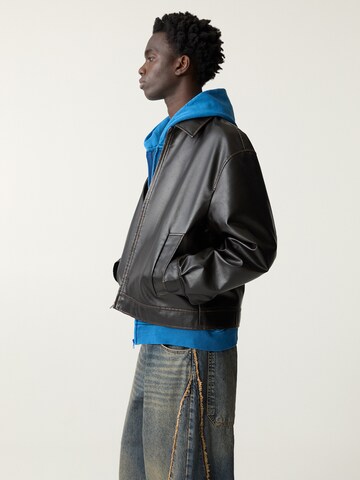 Pull&Bear Prechodná bunda - Hnedá