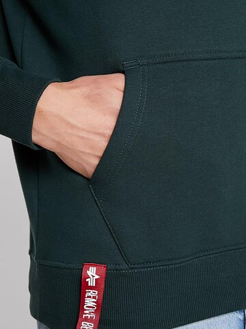ALPHA INDUSTRIES Sweatshirt 'Basic'‌‌‌‌‌‌‌‌‌ in Grün