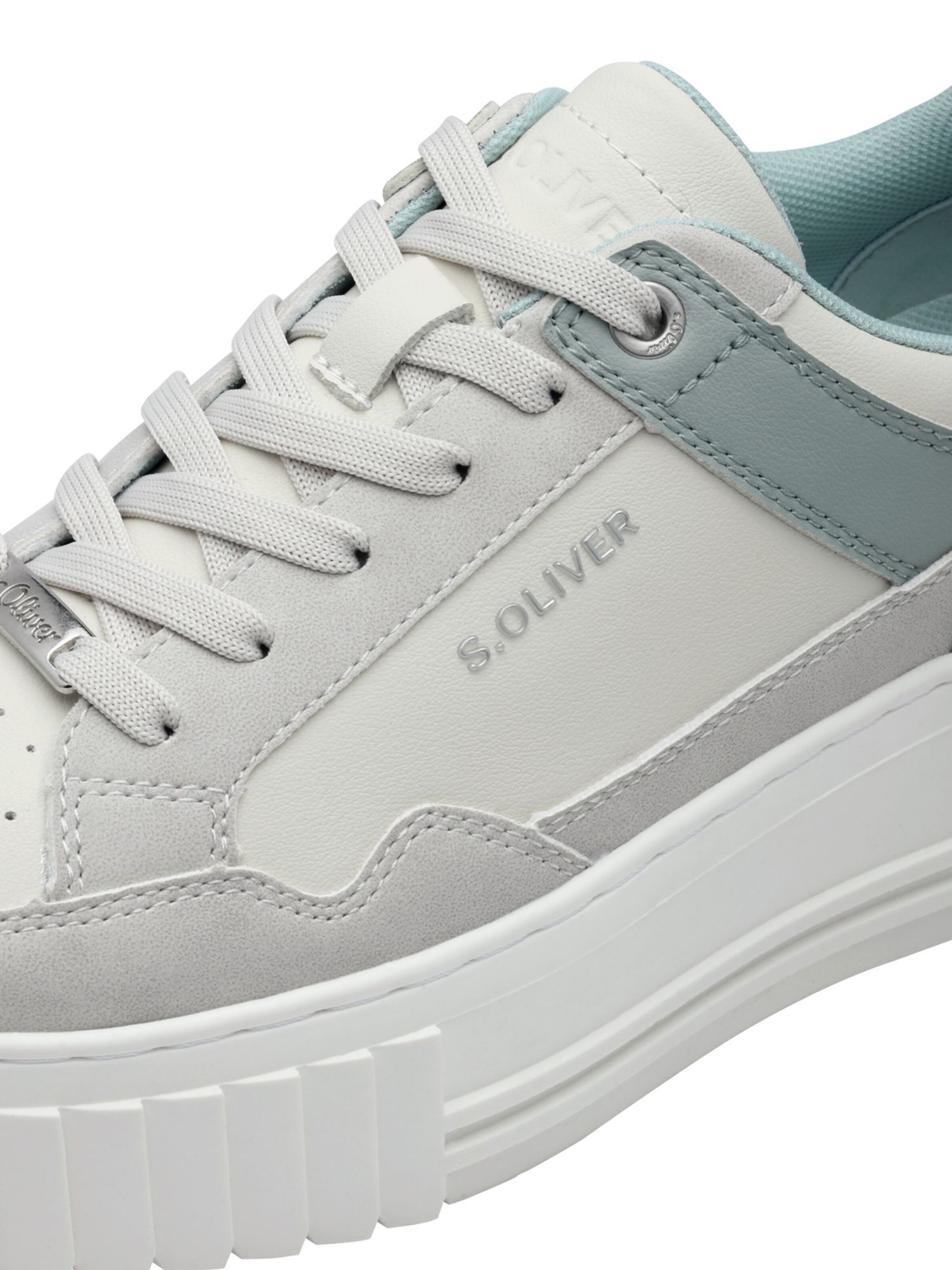 s.Oliver Sneakers in White