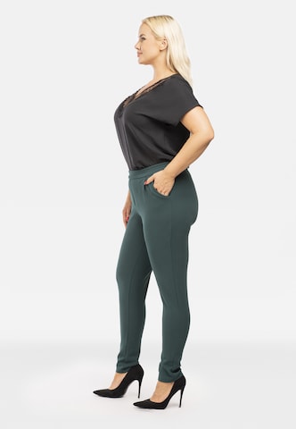 Karko Slim fit Pleat-Front Pants 'ERYKA' in Green