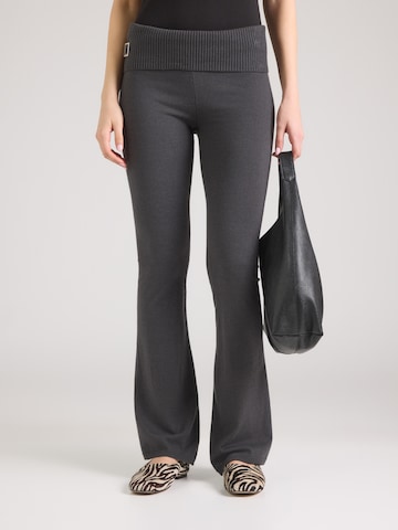 Hailys Levenevä Housut 'Zo44ey' värissä harmaa: etupuoli