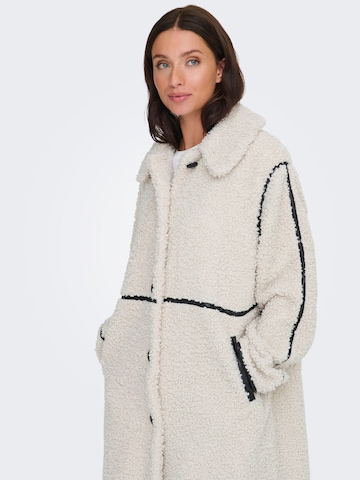 Cappotto invernale di ONLY in beige