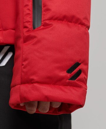 Superdry Outdoorjas 'Snow Luxe' in Rood