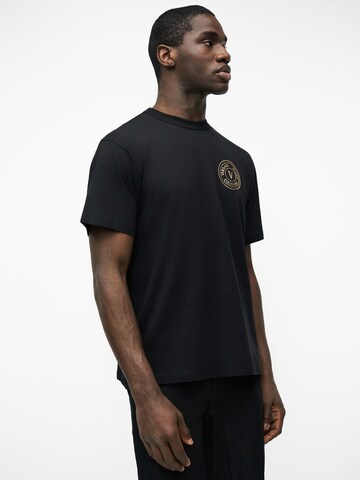 Maglietta di Versace Jeans Couture in nero