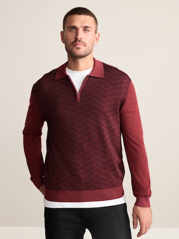 Next - Jersey en rojo: frente