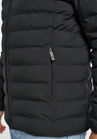 MO Зимняя куртка в Черный