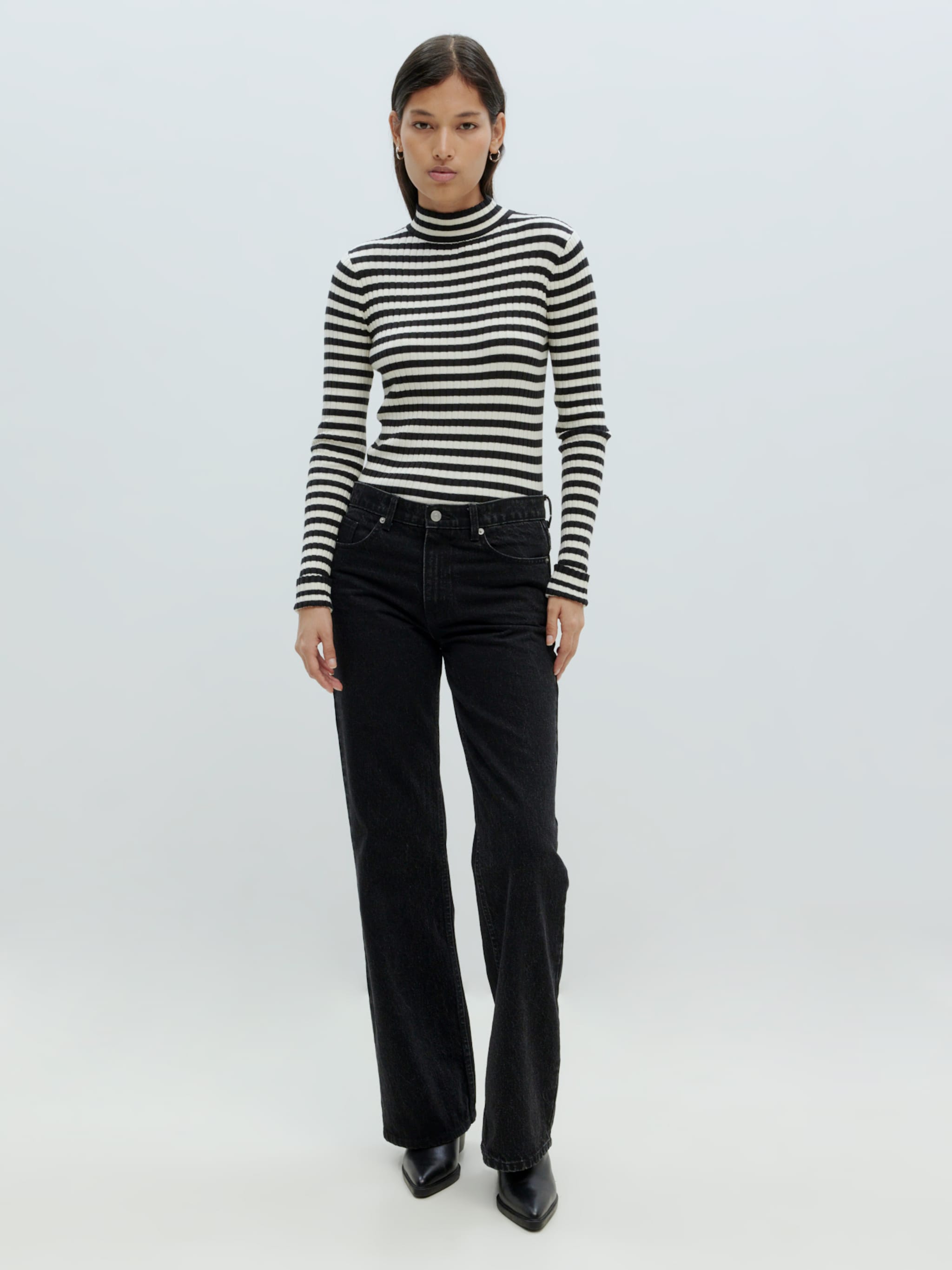 EDITED Produkter Pullover 'Jannice' sort