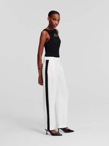 Karl Lagerfeld Regular Pleat-front trousers in White