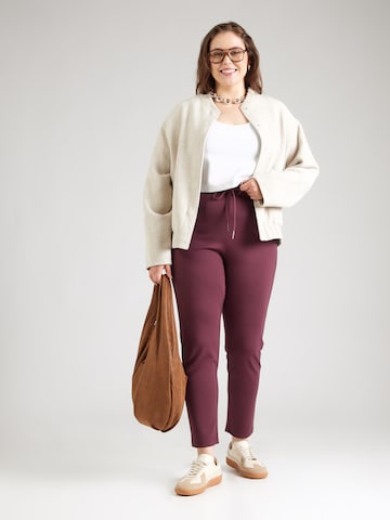 Slimfit Pantaloni 'CARGOLDTRASH' di ONLY Carmakoma in rosso