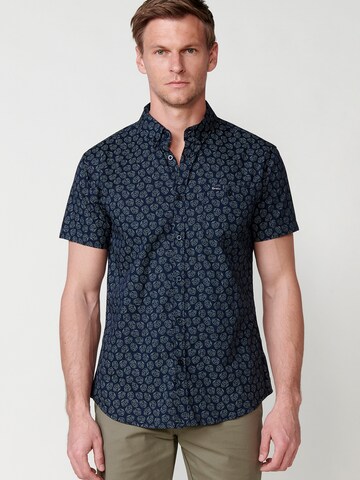 KOROSHI Regular fit Πουκάμισο σε μπλε: μπροστά