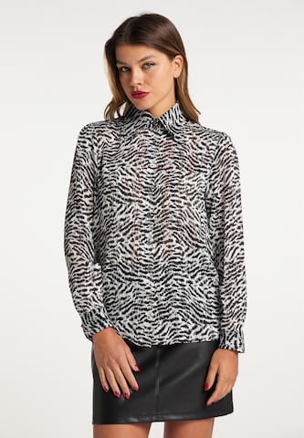 faina Blouse in Zwart: voorkant