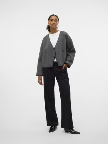 VERO MODA Blazer 'Cherry' i grå