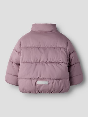 NAME IT - Casaco de inverno 'NMFFORTY' em roxo