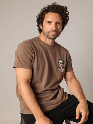 T-Shirt 'Toluca' Deeluxe en marron