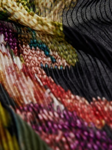 Écharpe Desigual en noir