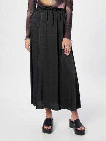Monki Rock in Schwarz: Vorderseite
