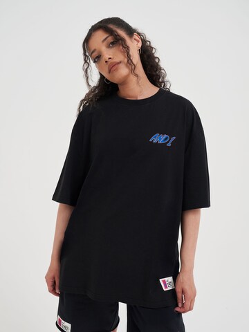 T-shirt AND1 en noir : devant
