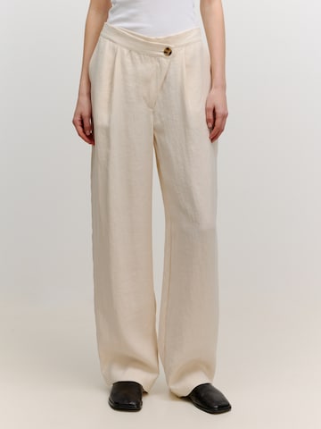 Wide Leg Pantalon 'Nena' EDITED en beige : devant