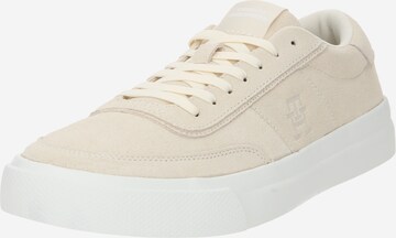 Baskets basses TOMMY HILFIGER en beige : devant