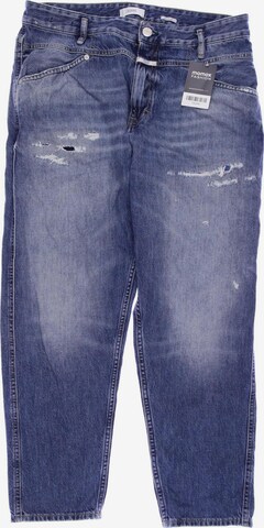 Closed Jeans in 34 in Blue: front