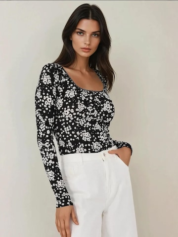 Hiccup - Camisa em preto: frente