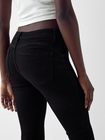 Bershka Skinny Jeans in Black