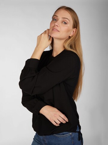 Lovely Sisters Blouse in Zwart: voorkant