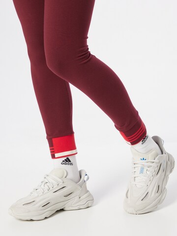 sarkans ADIDAS ORIGINALS Šaurs Legingi 'Ribbed Cuff'