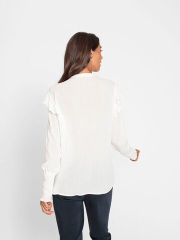 heine Bluse in Beige