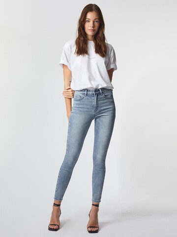 Young Poets Skinny Jeans 'Ania' in Blau