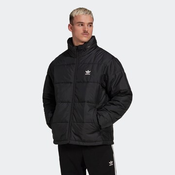 ADIDAS ORIGINALS Winterjacke 'Essentials Padded ' in Schwarz: predná strana